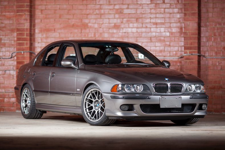 2003 BMW M5