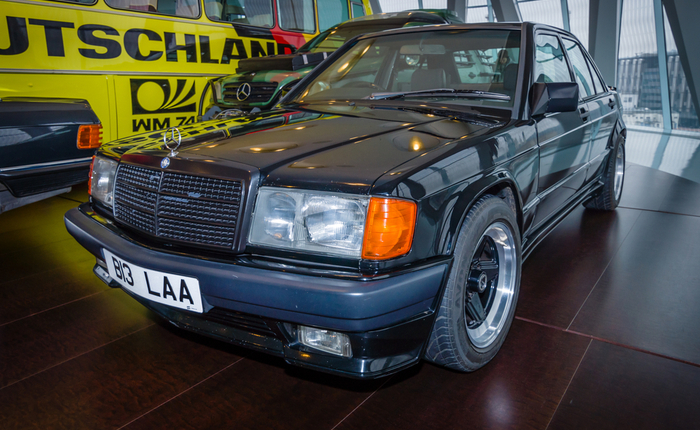 Mercedes-Benz 190E 3.2 AMG